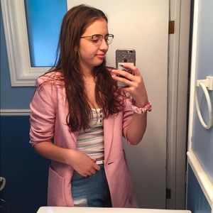 Meet your Posher, Julia